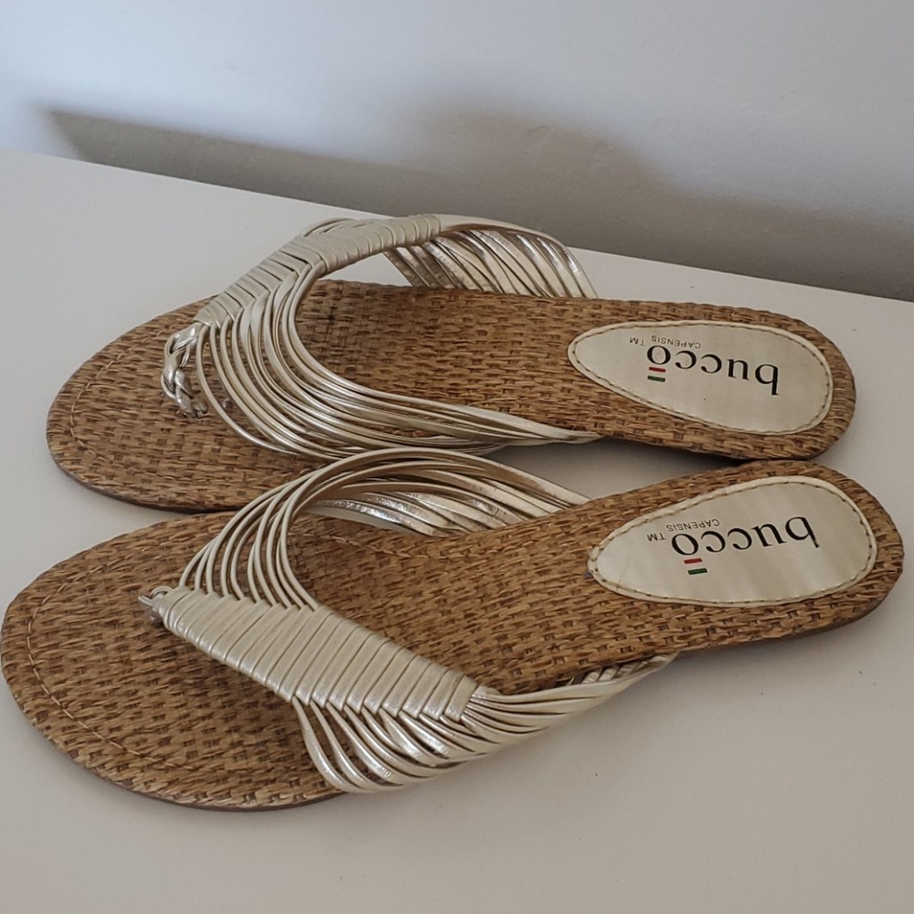 Sandals - Picture 2 of 3